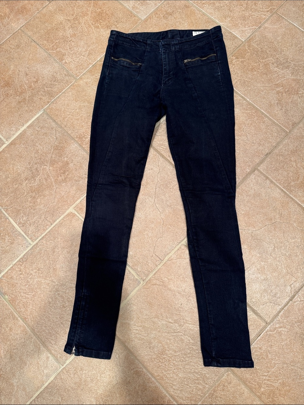 rag & bone Black Skinny Jeans with Zip Pocket Accents